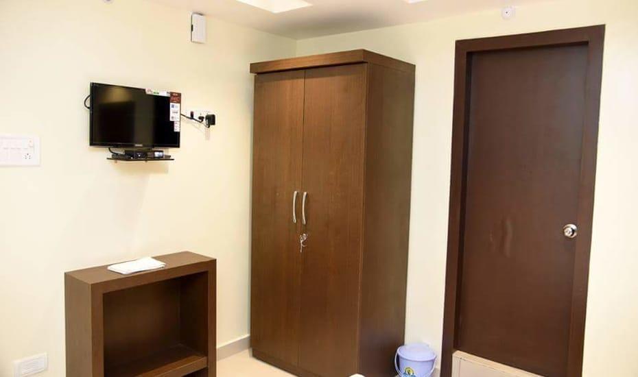 Oyo 3512 Hotel Crystal Residency Jamshedpur Bagian luar foto
