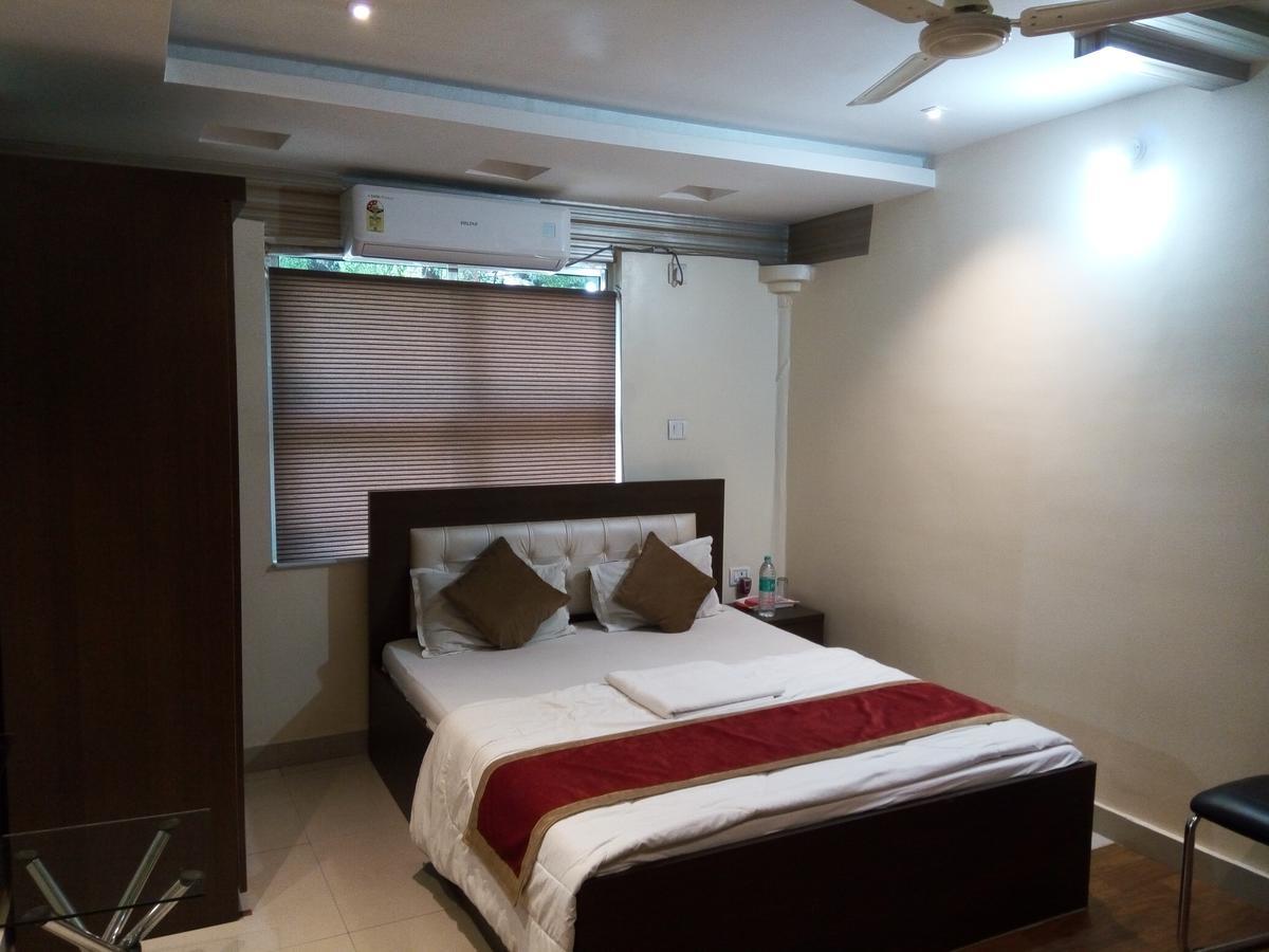 Oyo 3512 Hotel Crystal Residency Jamshedpur Bagian luar foto